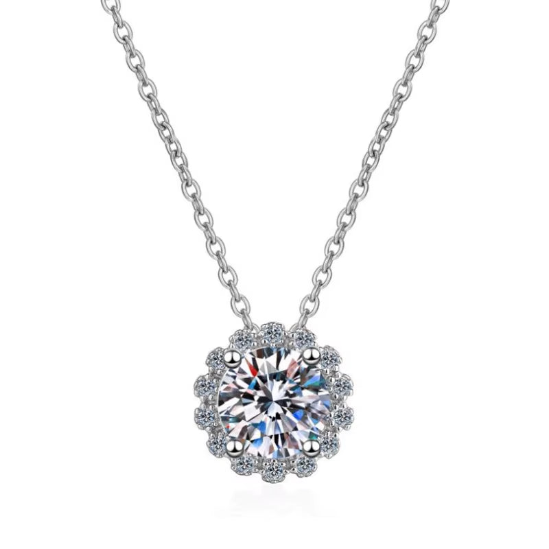 925 Sterling Silver Moissanite Diamond Necklace Classic Daisy Design Premium Gold Plated Wedding Engagement Anniversary Gift