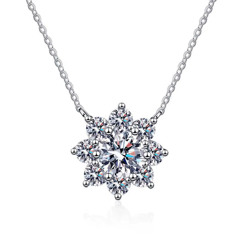 S925 Sterling Silver Pendant Sunflower Moissanite Necklace Classic Style Engagement Gift with Silver Plating